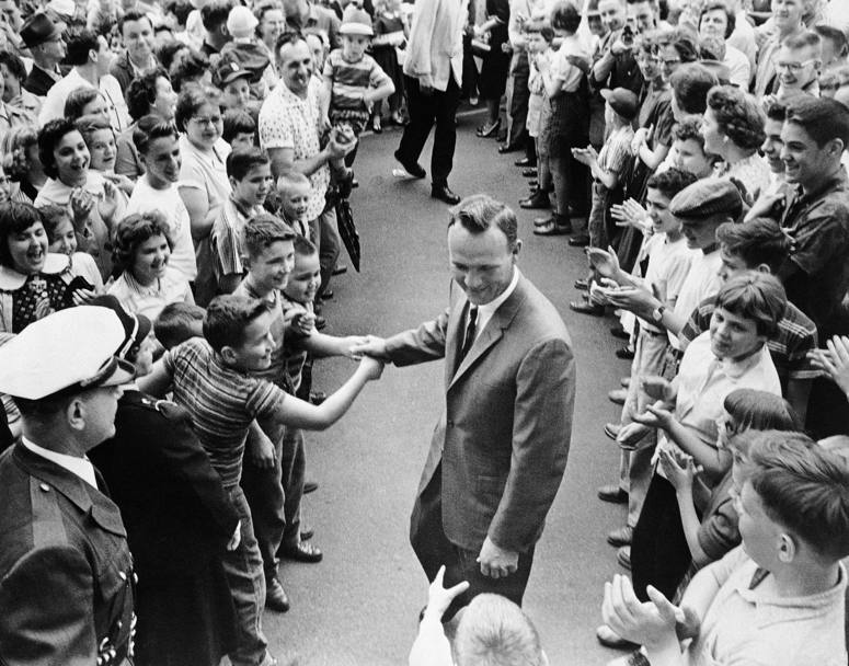 1960 Palmer salutato dai cittadini del suo paese nativo Latrobe, Pennsylvania. Usa (Ap)